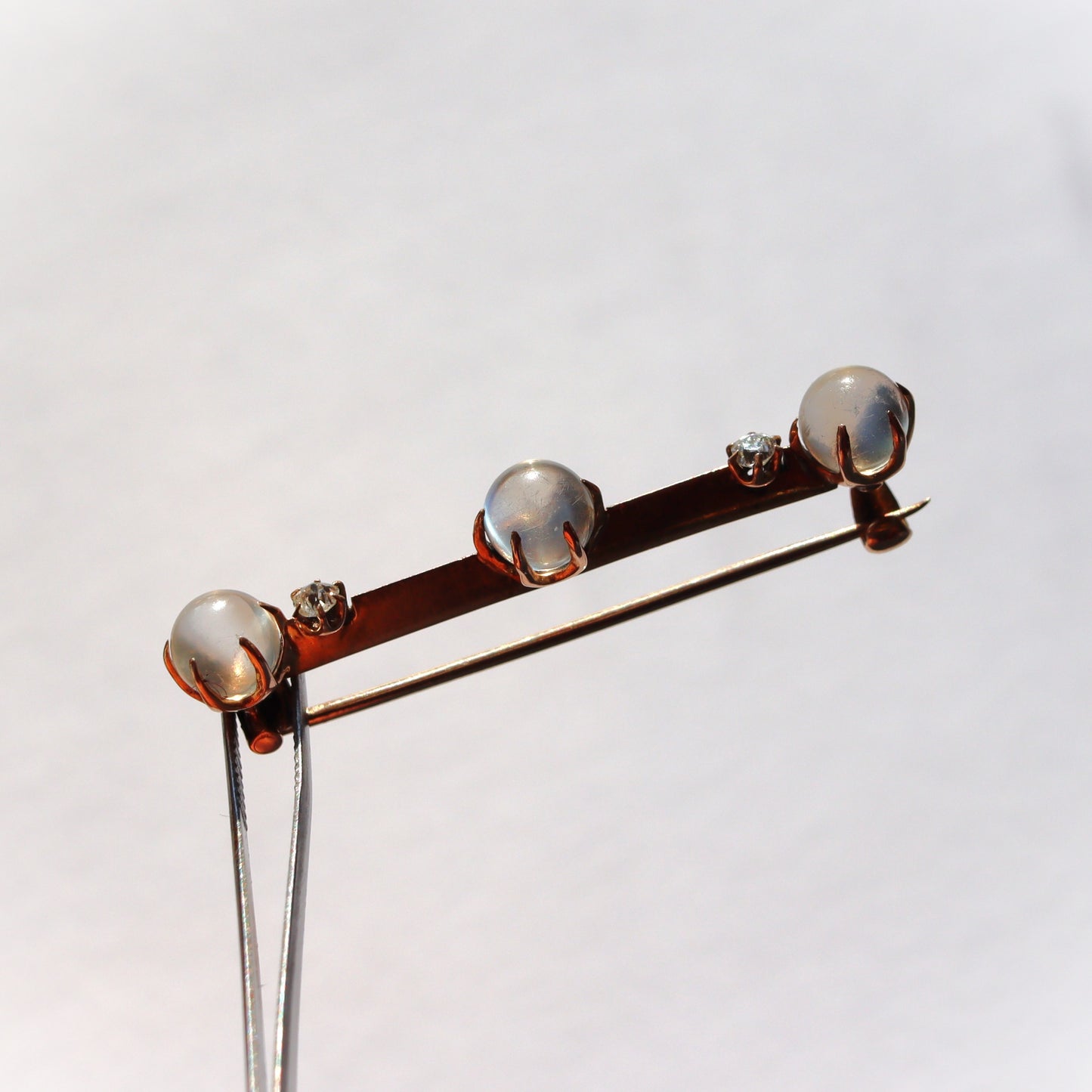 Edwardian Yellow Gold Moonstone Diamond Bar Brooch c1910
