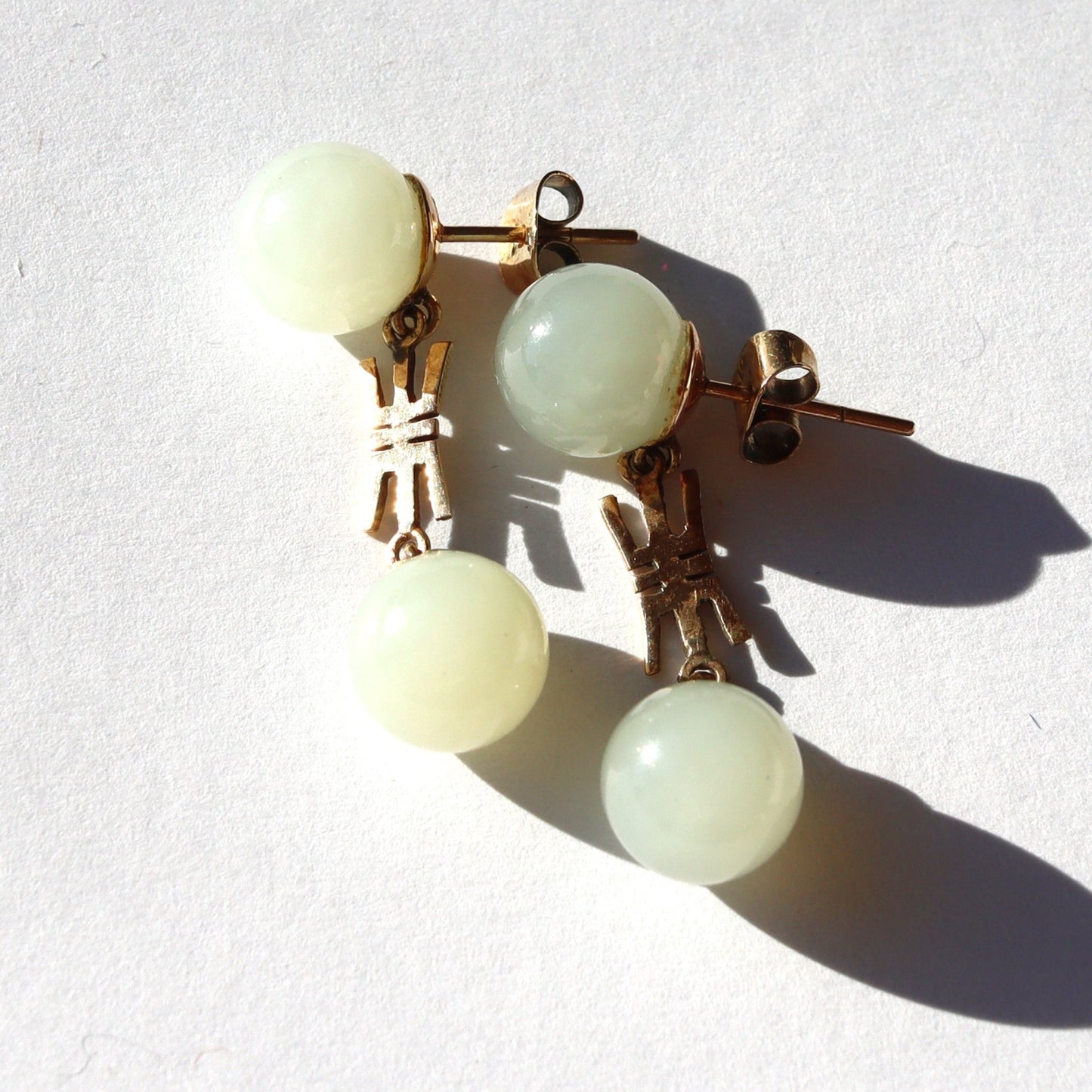 Vintage Hong Kong 14k Gold Celedon Green Jade Long Life Pendant Earrings