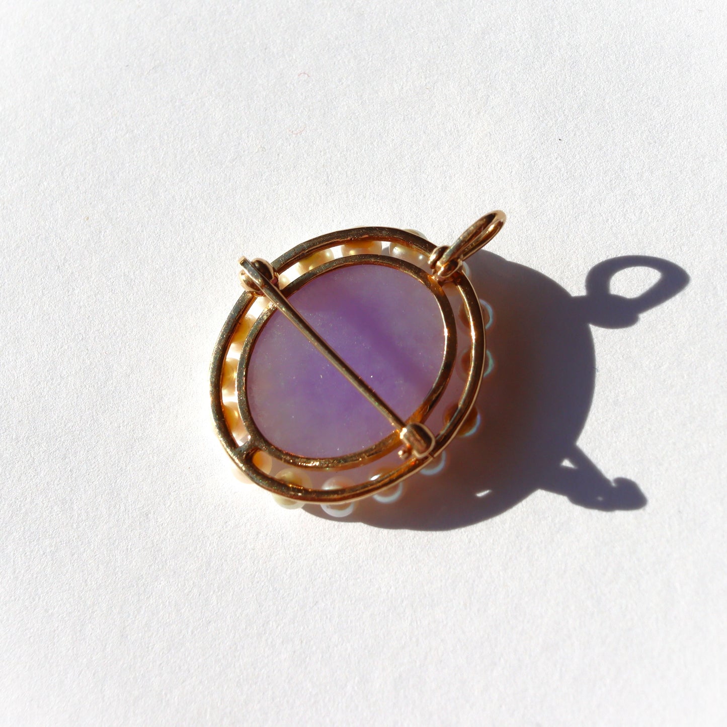 Vintage 14k Gold Estate Chinese Lavender Jade and Pearl Halo Pendant Brooch