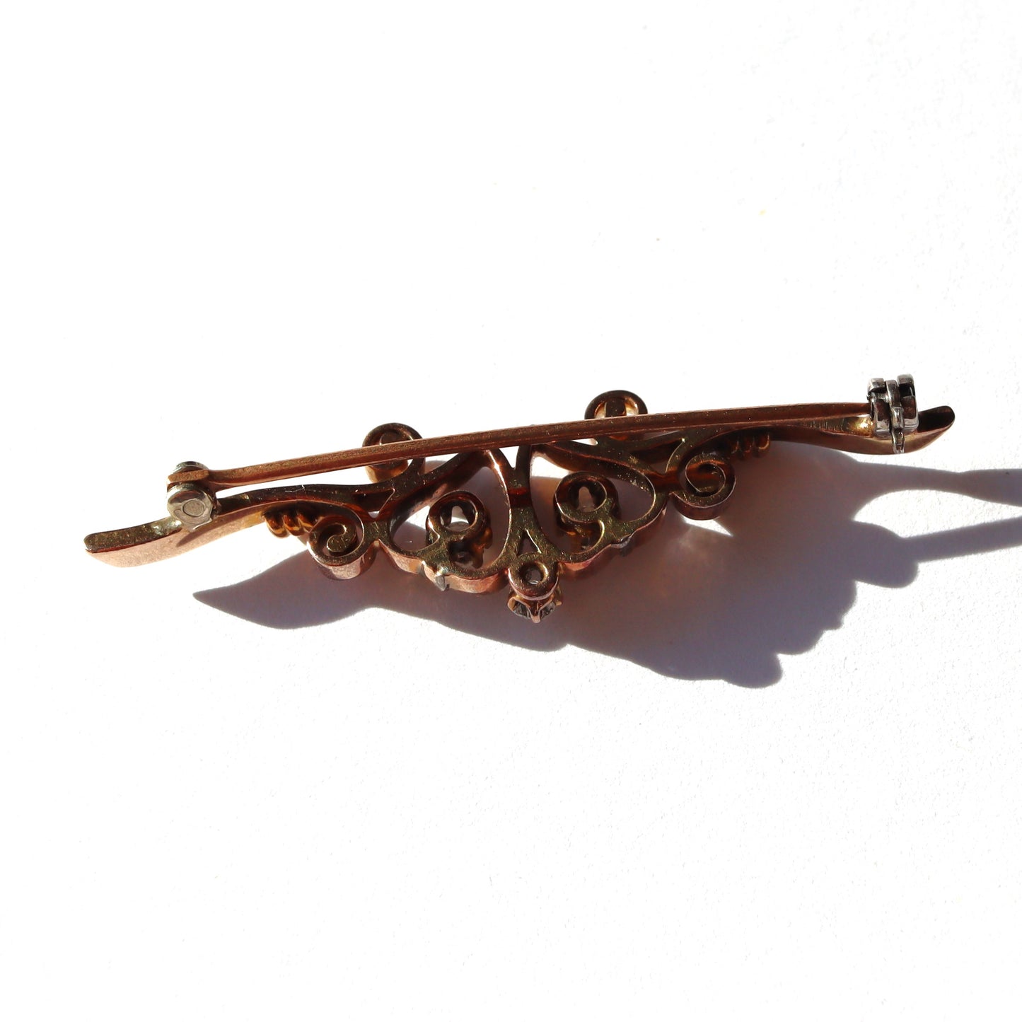 Edwardian Two Heart Love 10-14k Gold c1910-20 Diamond Bar Brooch