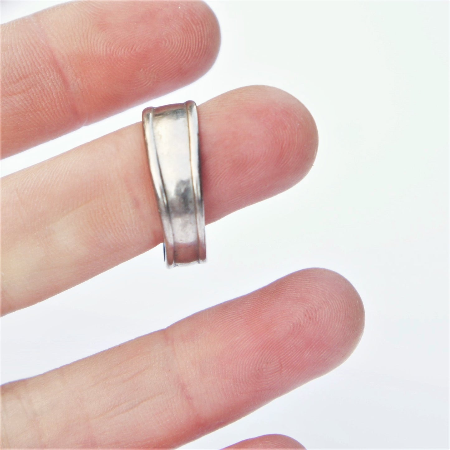 Estate Studio Artisan Contemporary 18k White Gold Itali Lambertini Ring Band sz