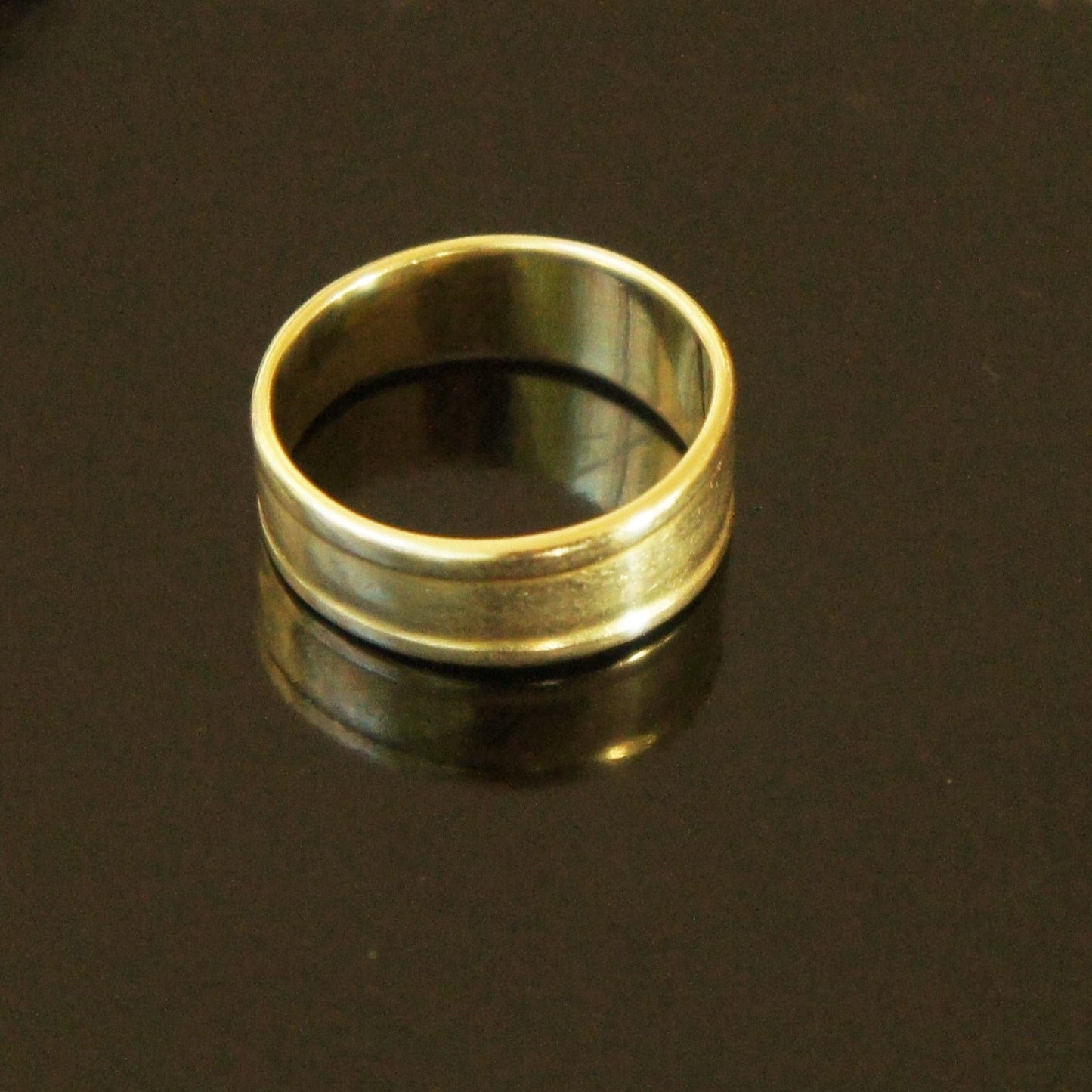 Estate Studio Artisan Contemporary 18k Yellow Gold Itali Lambertini Ring Band sz 7