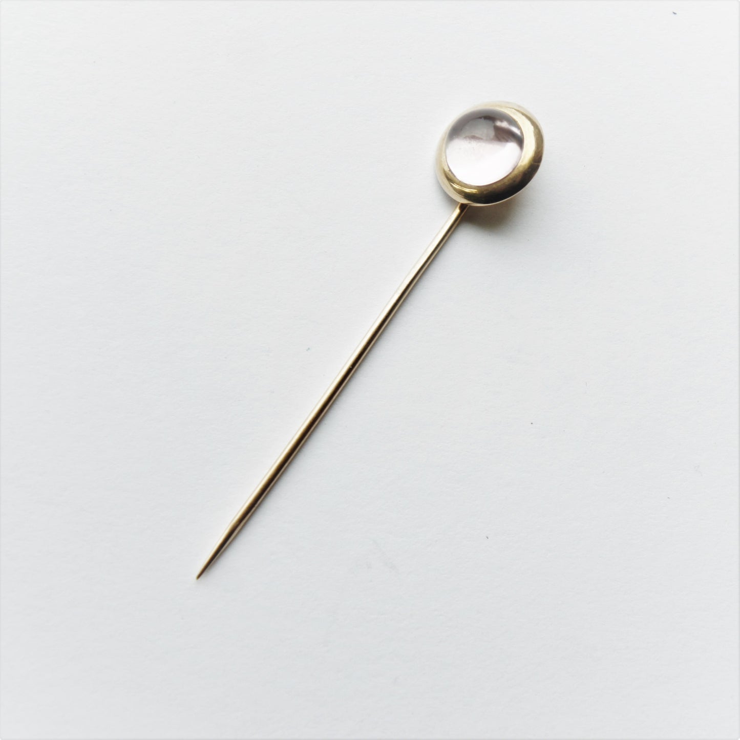 Art Deco 14k Yellow Gold Cabochon Amethyst Quartz Stick Cravat Pin