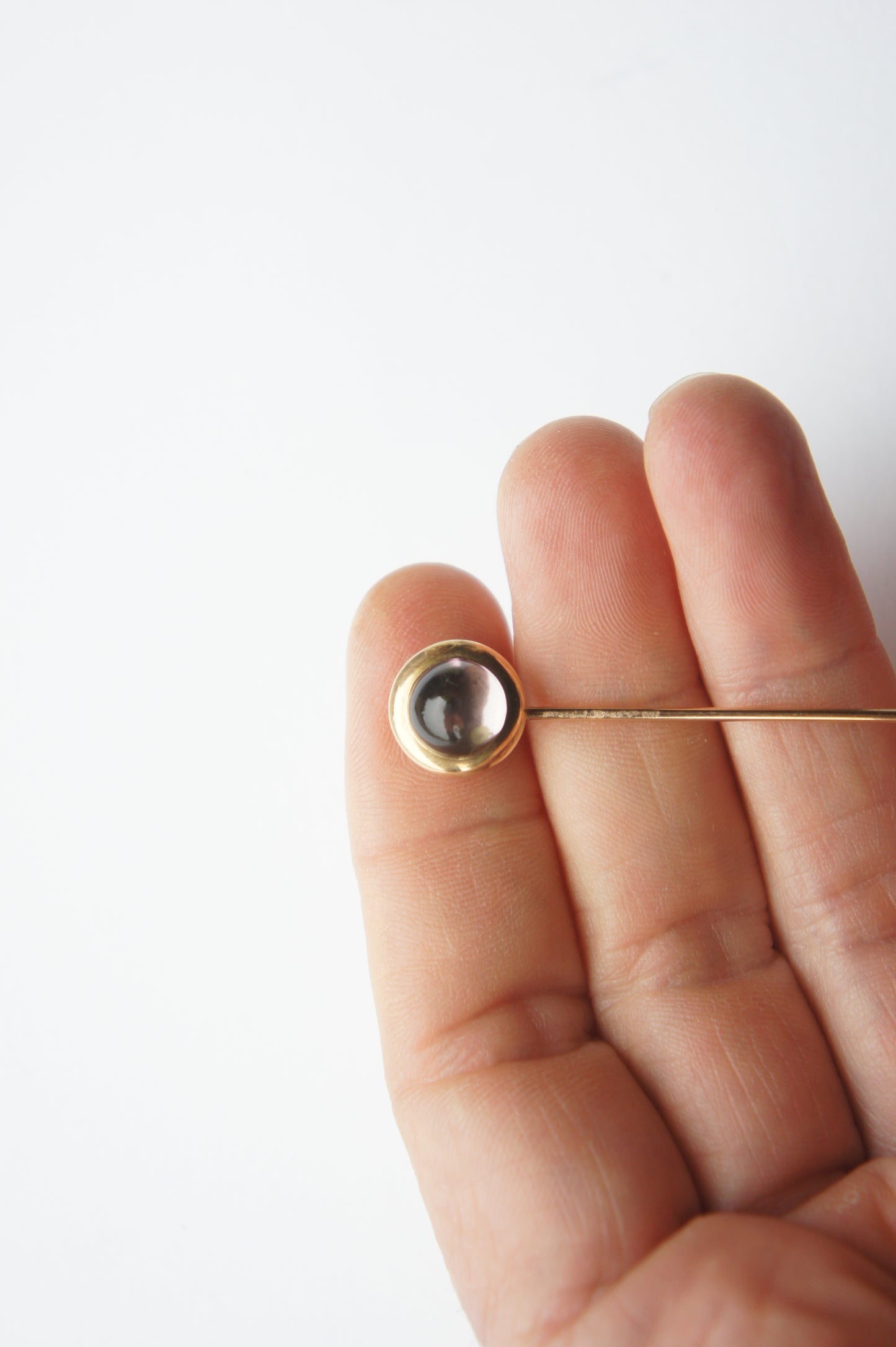 Art Deco 14k Yellow Gold Cabochon Amethyst Quartz Stick Cravat Pin