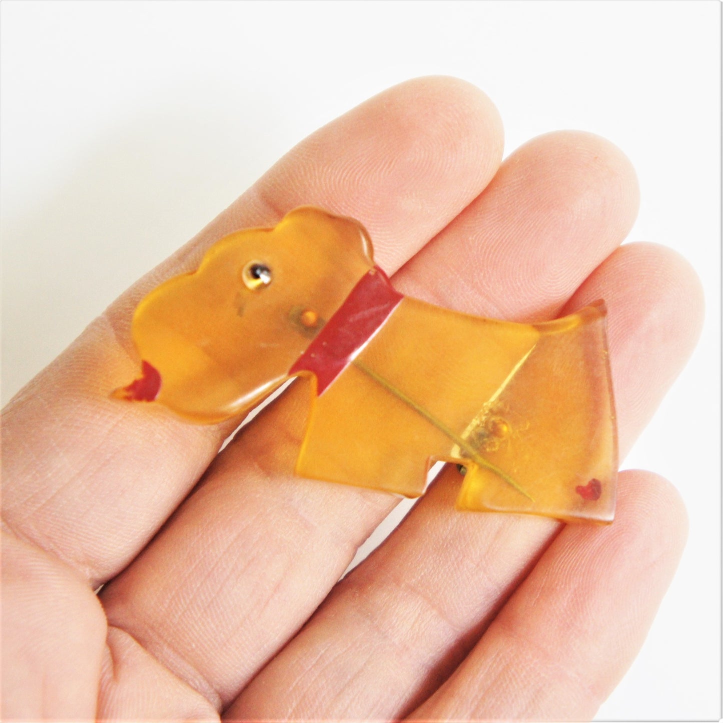 Art Deco Apple Juice Bakelite Scotty Westie Dog Brooch Pin Hand Painted c1930