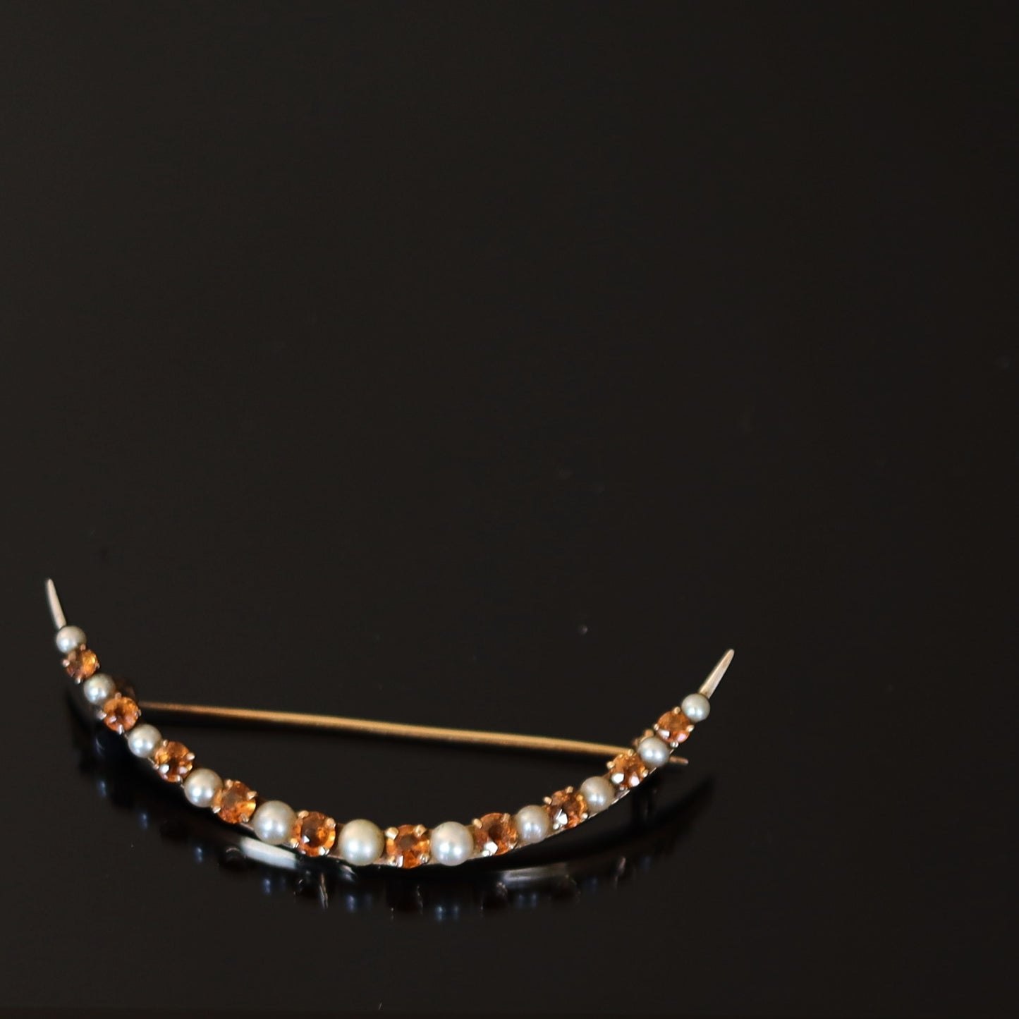 Edwardian 14k Yellow Gold Citrine Seed Pearl Graduated Crescent Brooch c1910