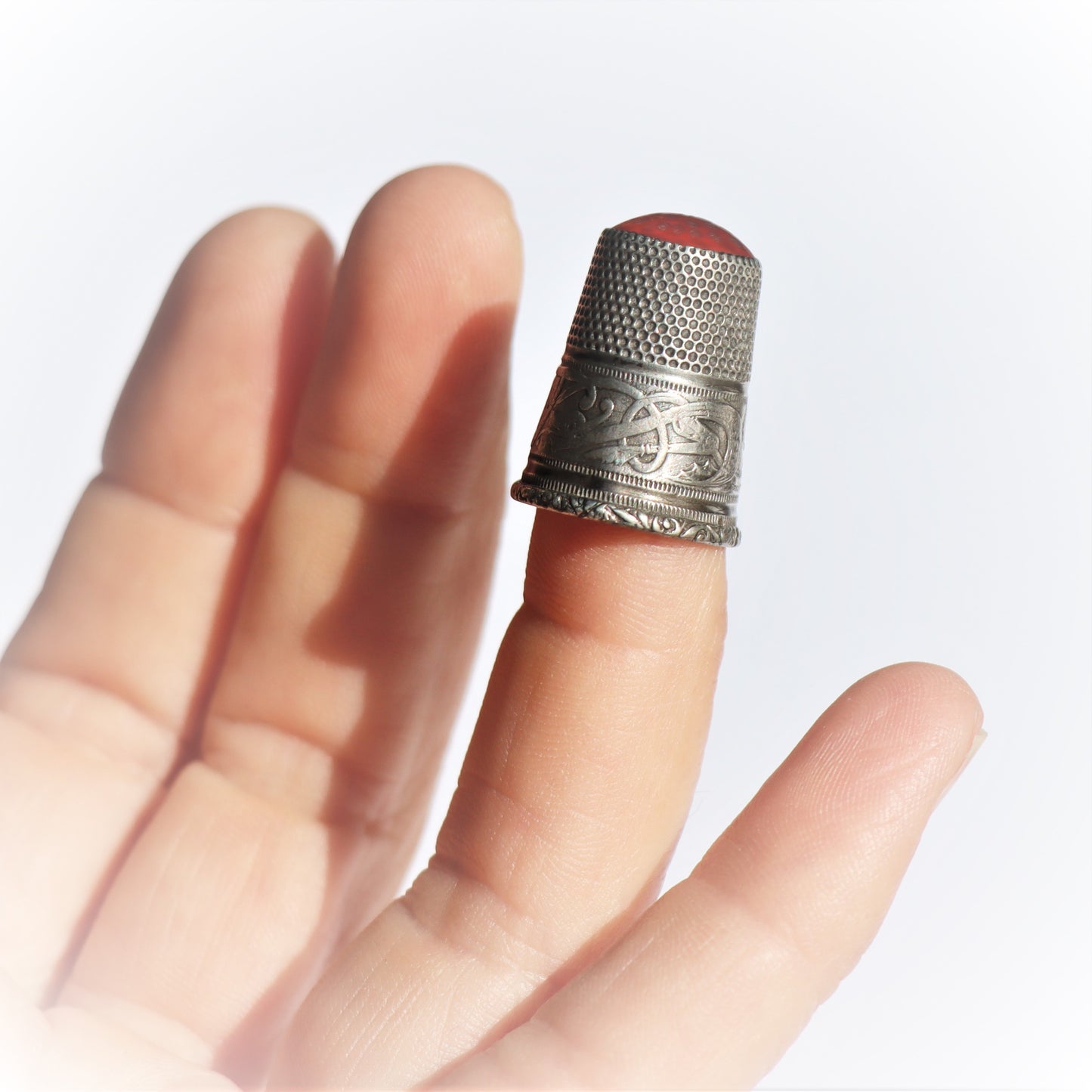 Vintage Scandinavian Celtic Knot Dragon Motif Carnelian Jansen Prydz Silver Thimble