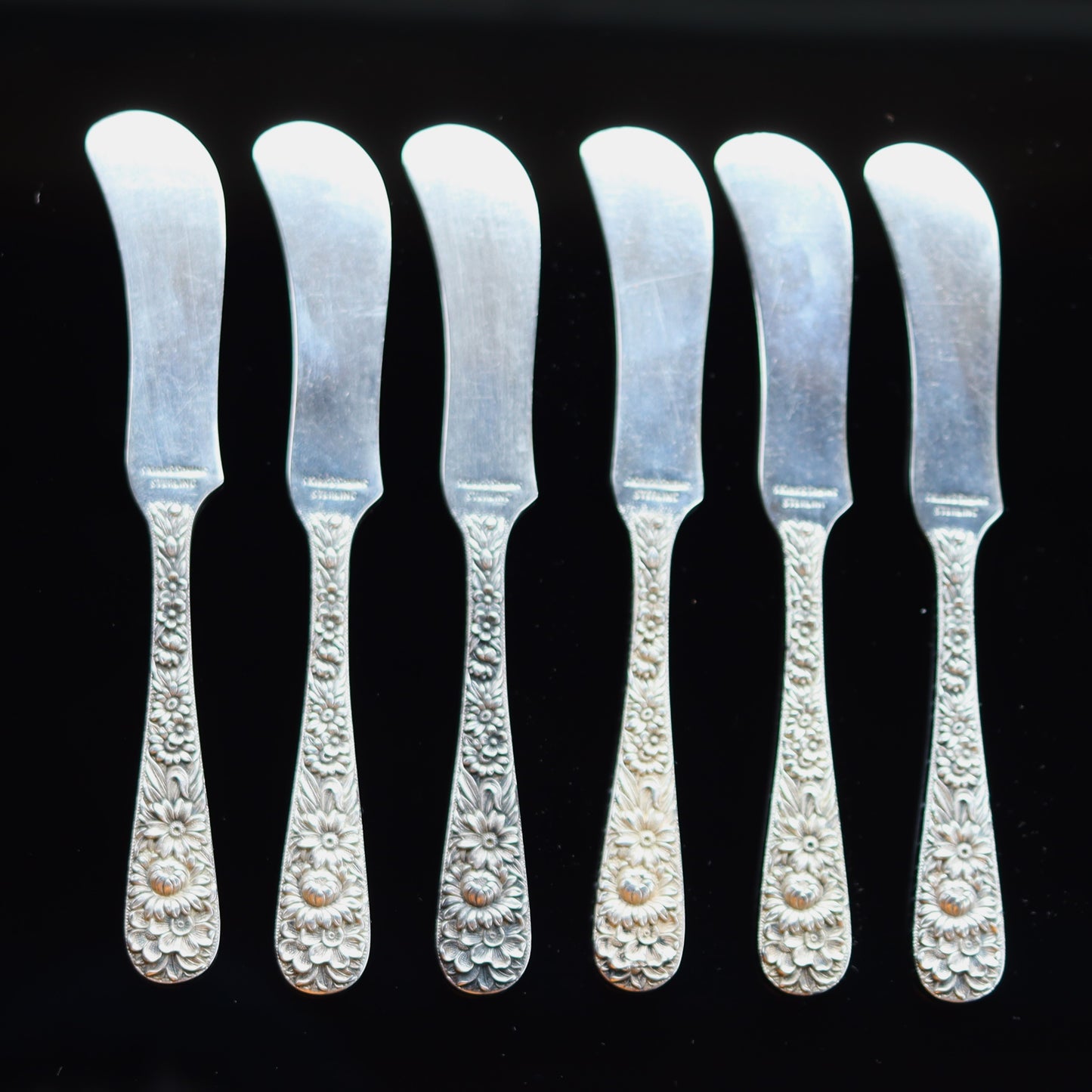 6 Vtg S Kirk & Son Sterling Silver Butter Cheese Knives Repousse Pattern 5.25"