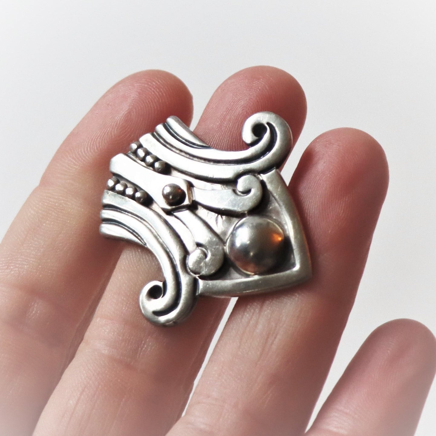 Vintage Art Deco Pre Hispanic Sterling Silver Los Castillo Fur Clip Brooch c1940-50