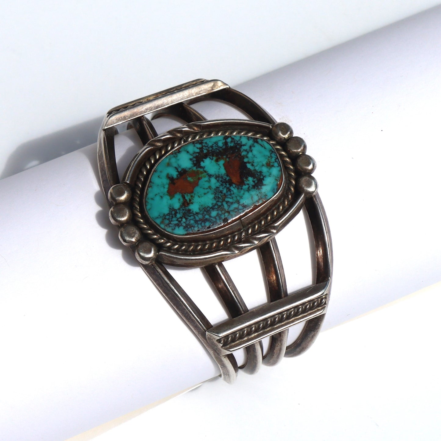 Vintage Large un Signed Navajo Bisbee Turquoise Sand Cast Cuff Bracelet