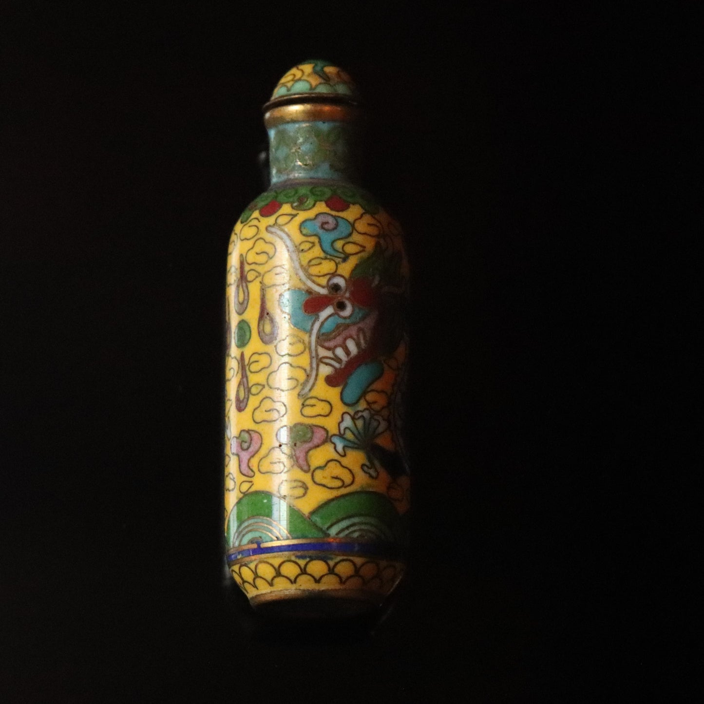 Vintage Chinese Cloisonne Enamel Dragon Miniature Snuff Bottle