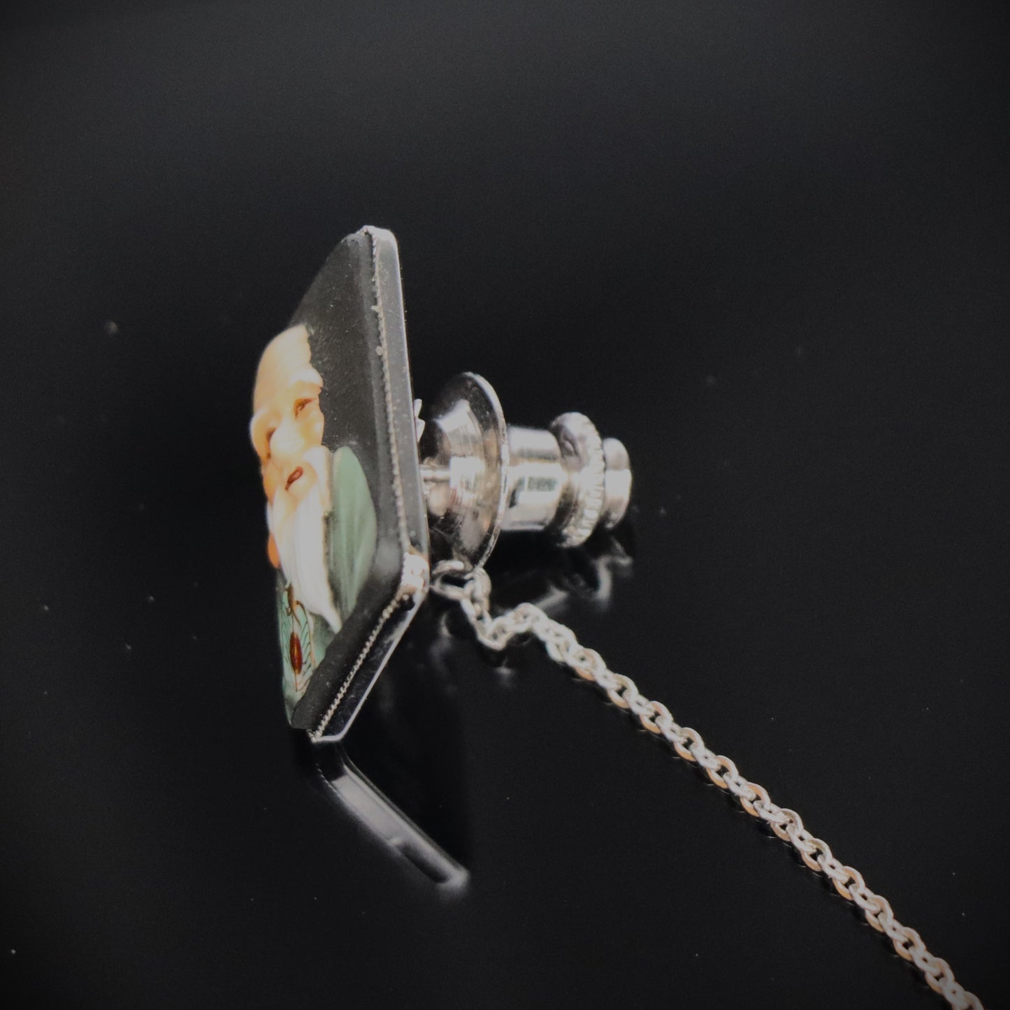 Vintage Japanese Toshikane Rhodium Plate Wise Man Tie Tack Fukurokuju c1950