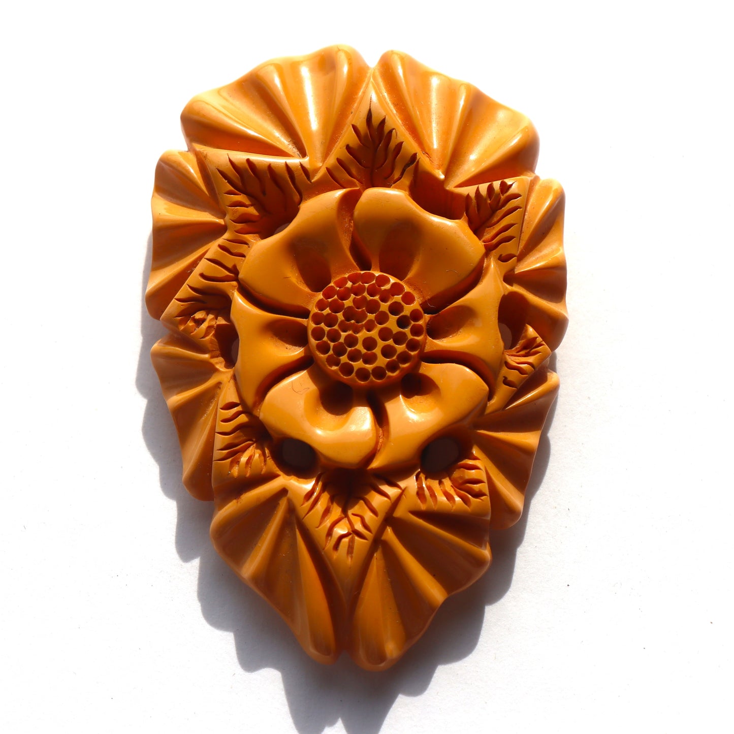 Art Deco Carved Floral Butterscotch Amber Bakelite Large Fur Clip Brooch c1930