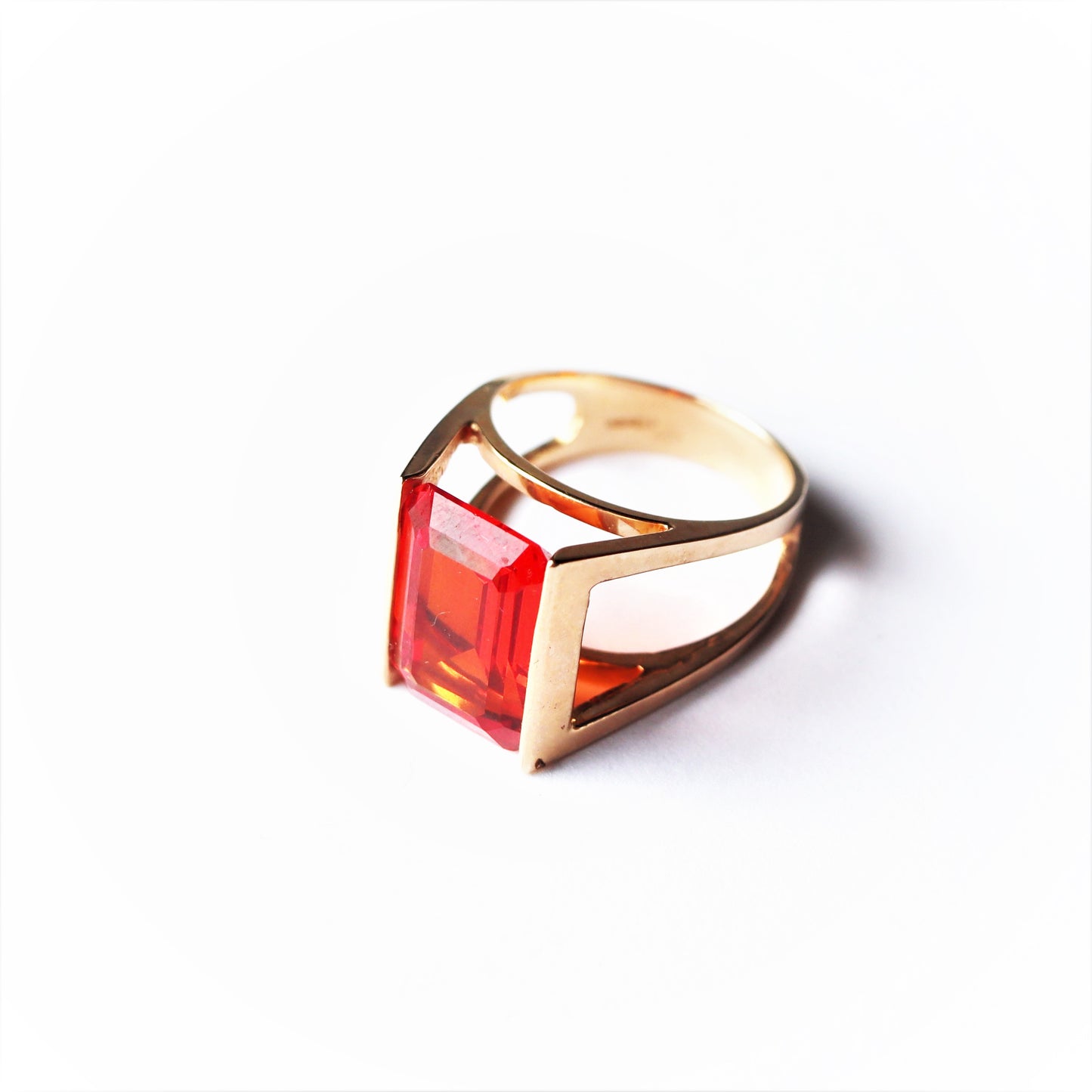 Vintage 10k Gold Orange Lab Sapphire Signed CID Clyde Duneier Cocktail Ring sz7
