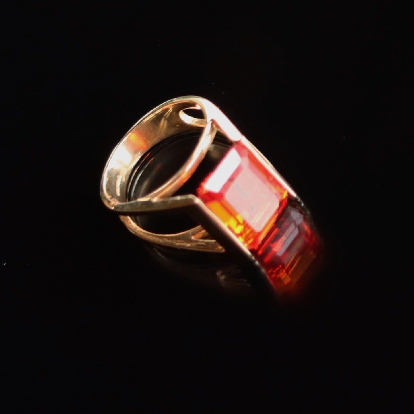 Vintage 10k Gold Orange Lab Sapphire Signed CID Clyde Duneier Cocktail Ring sz7