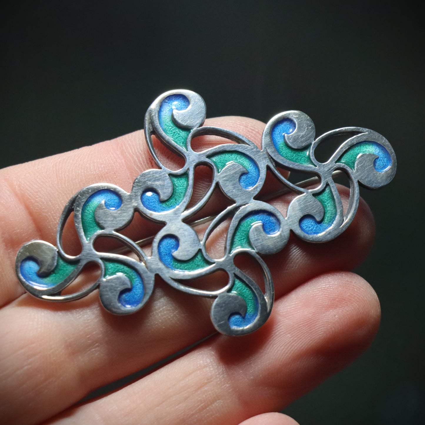 Vintage Ola M Gorie Edinburgh Scotland Sterling Silver Enamel Brooch c1980