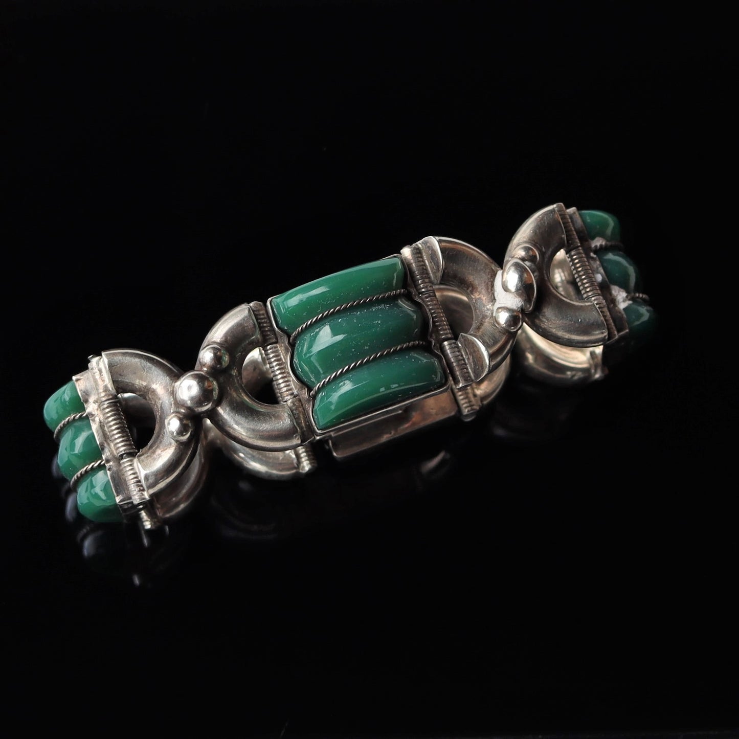 Vintage Mexico Art Deco style Sterling Silver Carved Green Onyx Panel Bracelet