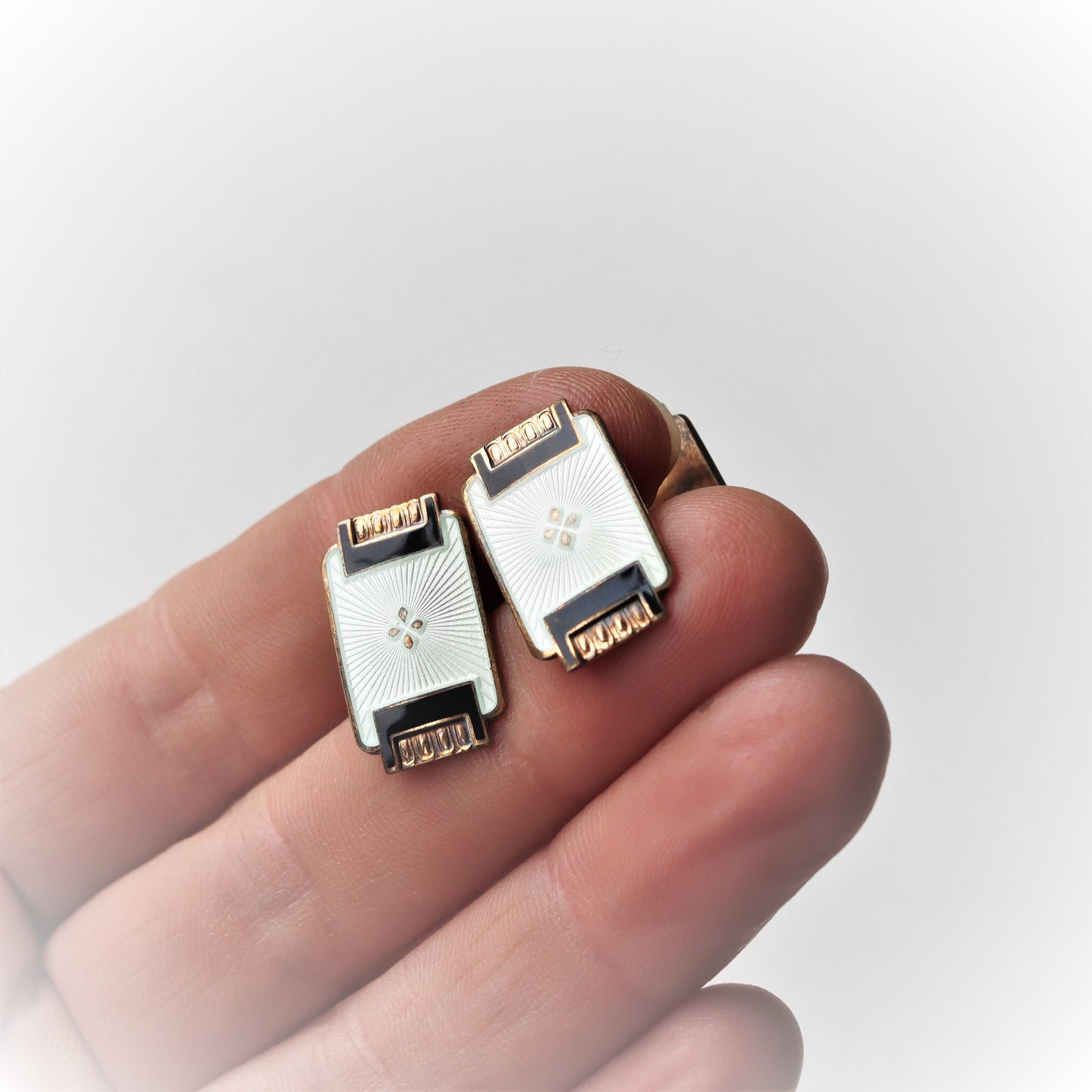 Vintage Norway Mid Century 925S Black White Guilloche Enamel Norne Vermeil Cufflinks
