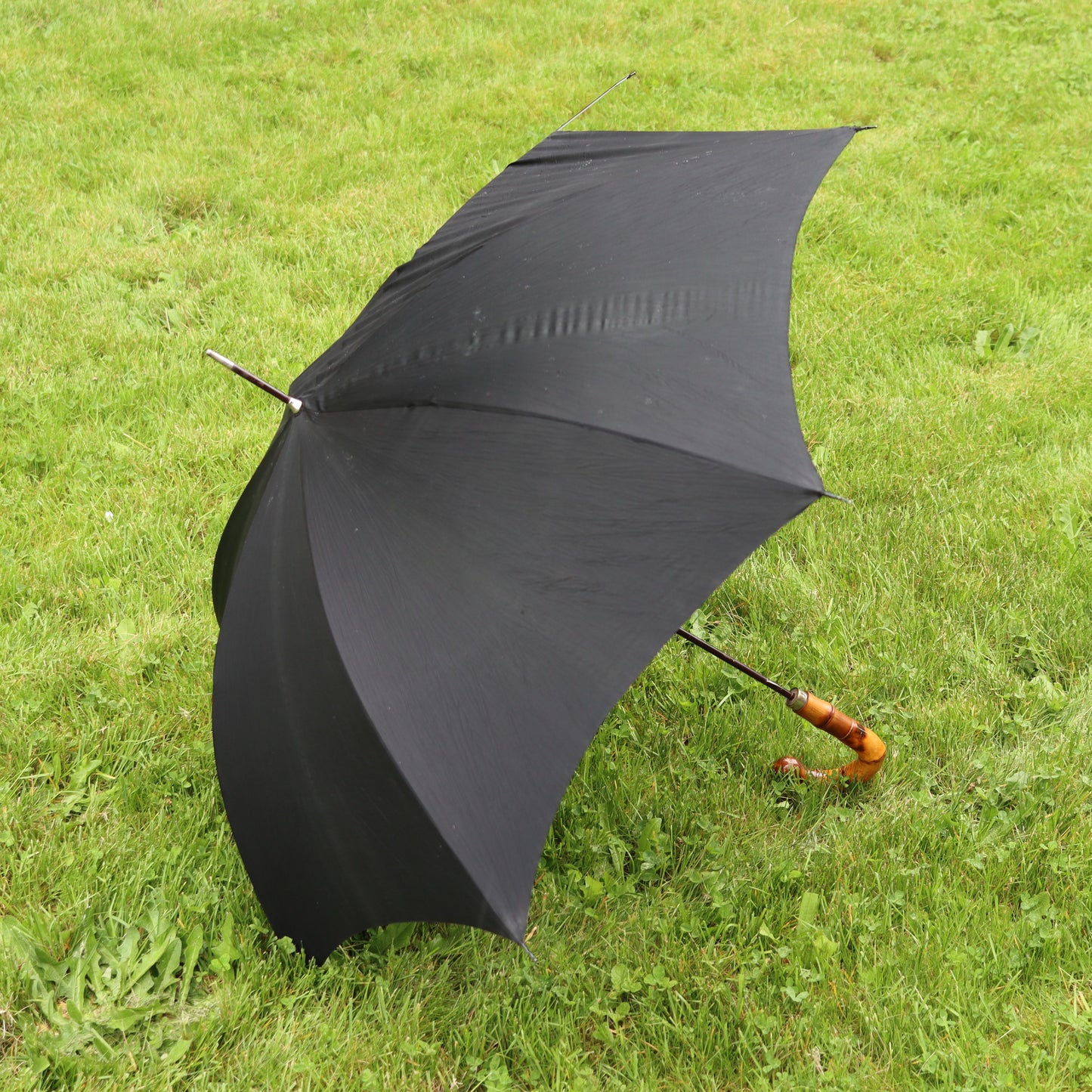 Vintage Novelty Bamboo Crook Cane Telescoping w/ Black Silk Umbrella Walking Stick