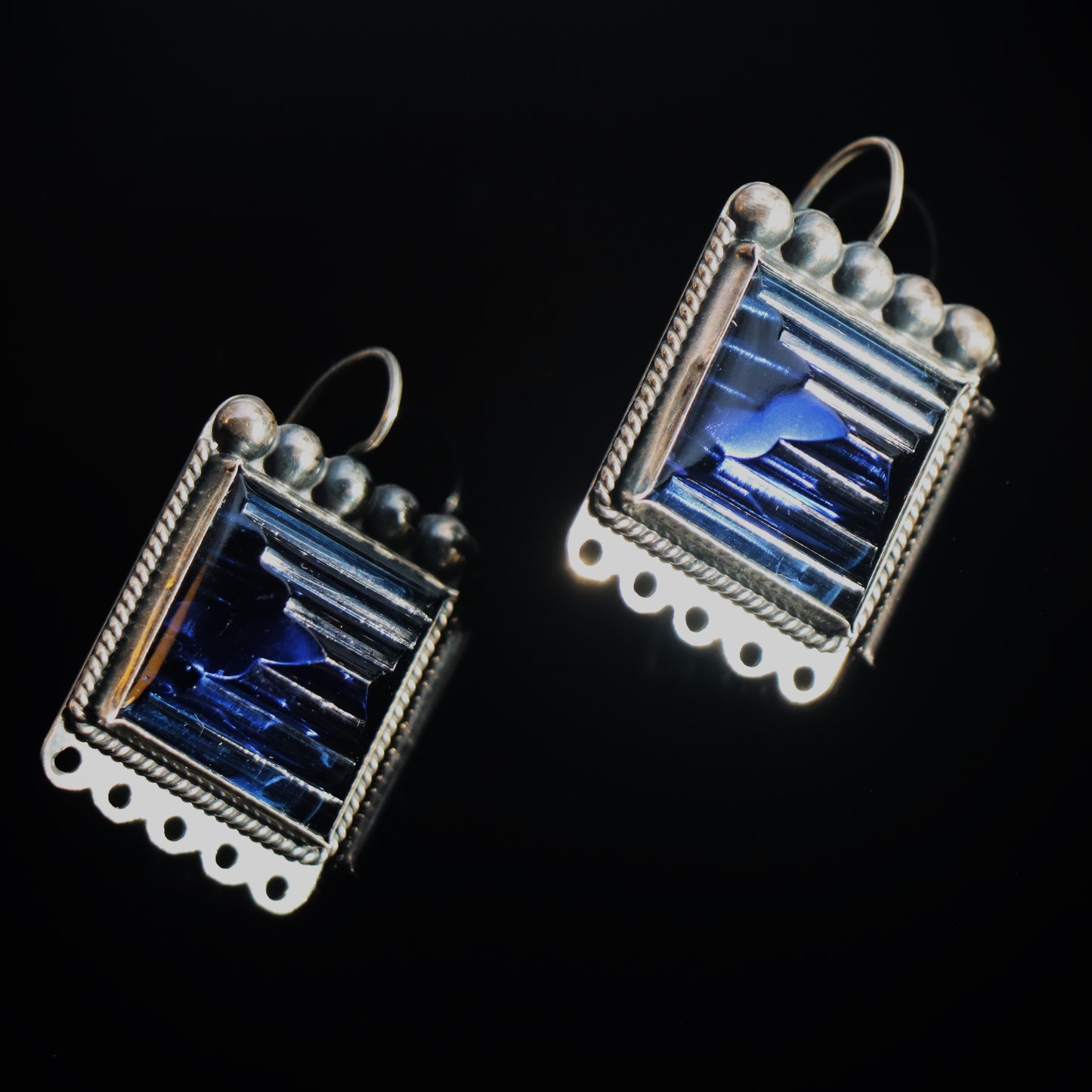 Vintage Mid Century Modern Carved Cobalt Art Glass Mexico Sterling Silver Earrings