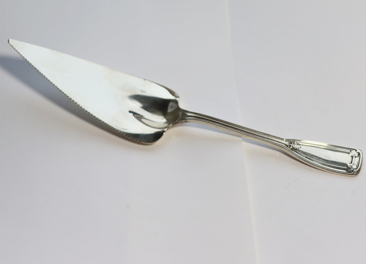 Vintage Tiffany and Co Sterling Silver Pie Pastry Knife Server St Dunstan Pattern 1909