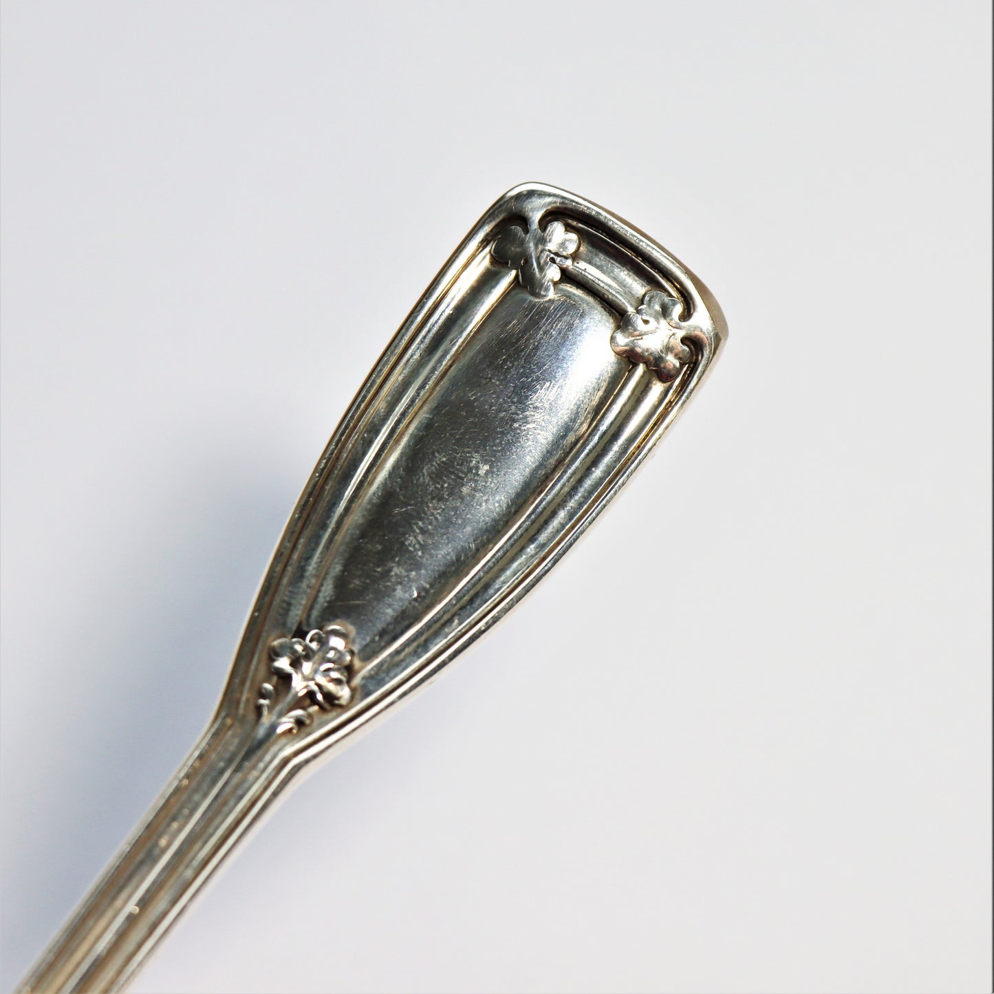 Vintage Tiffany and Co Sterling Silver Pie Pastry Knife Server St Dunstan Pattern 1909