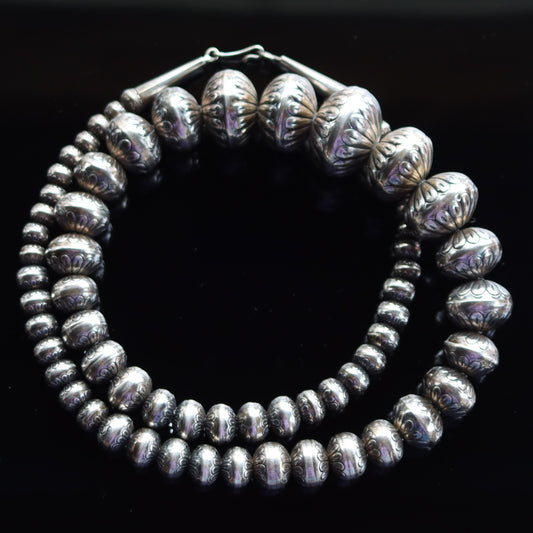 Vintage Navajo Pearl un Signed Graduated Sterling Silver Bead Necklace 28" pos. Yazzie