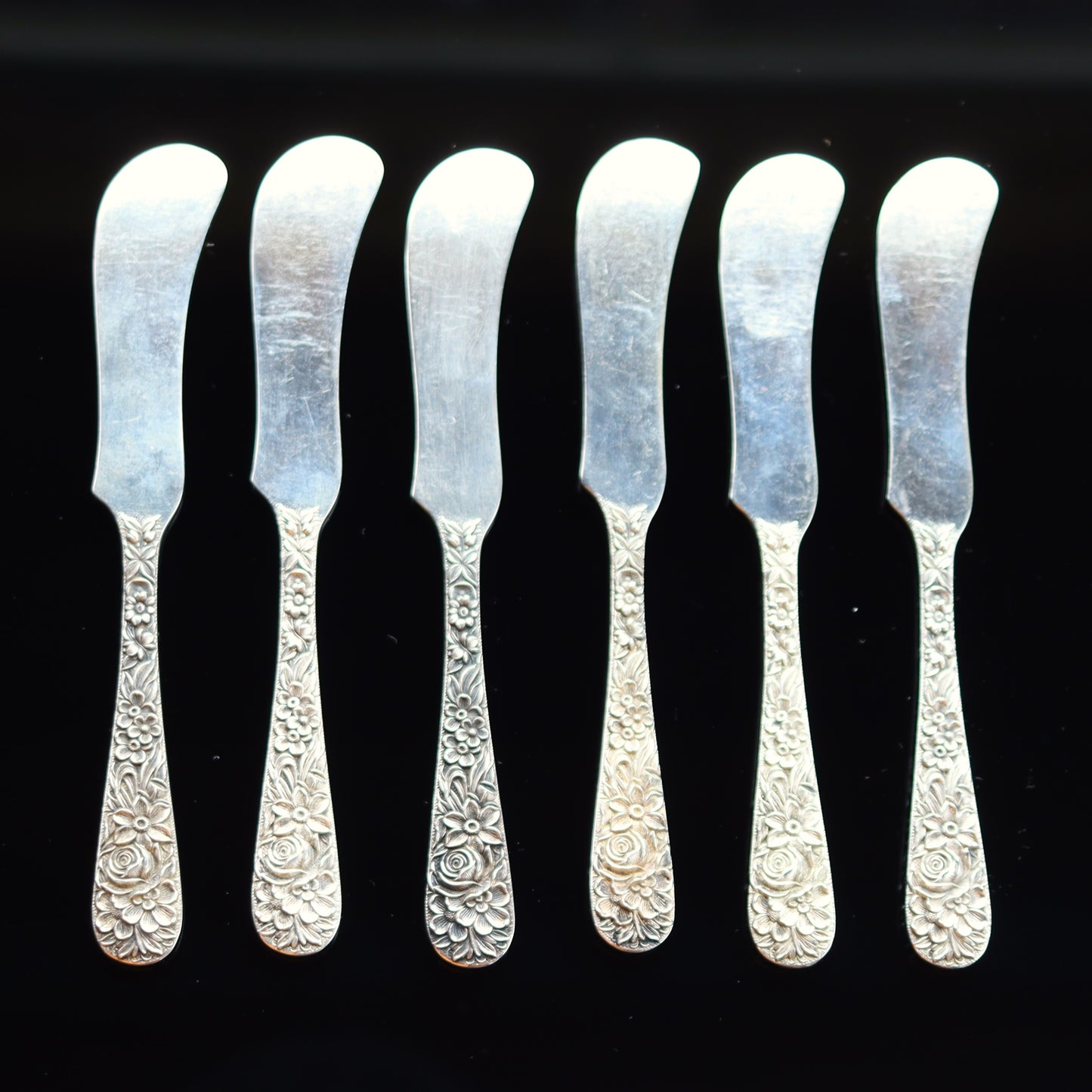 6 Vtg S Kirk & Son Sterling Silver Butter Cheese Knives Repousse Pattern 5.25"