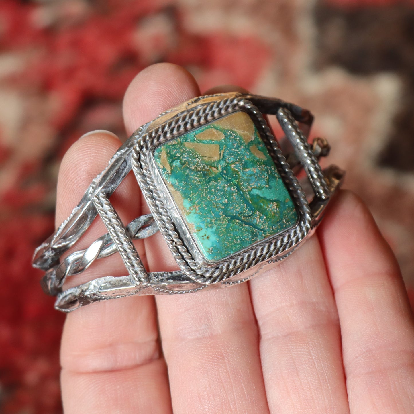 Gorgeous Vintage Navajo Sterling Silver Sand Cast Twist Turquoise Cuff Bracelet