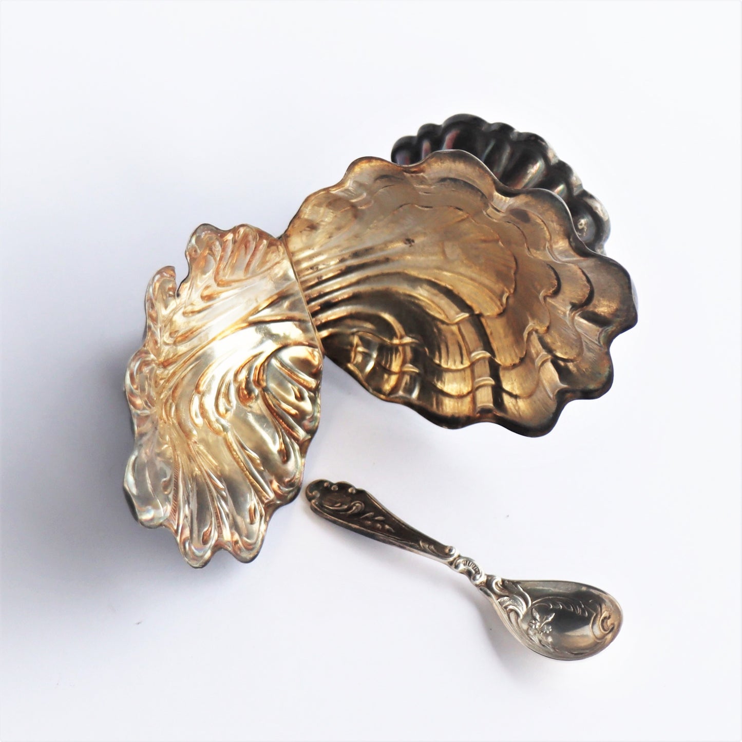 Art Nouveau Sterling Silver Spanish Oyster Dolphin Form Horseradish Pot Spoon D Garcia